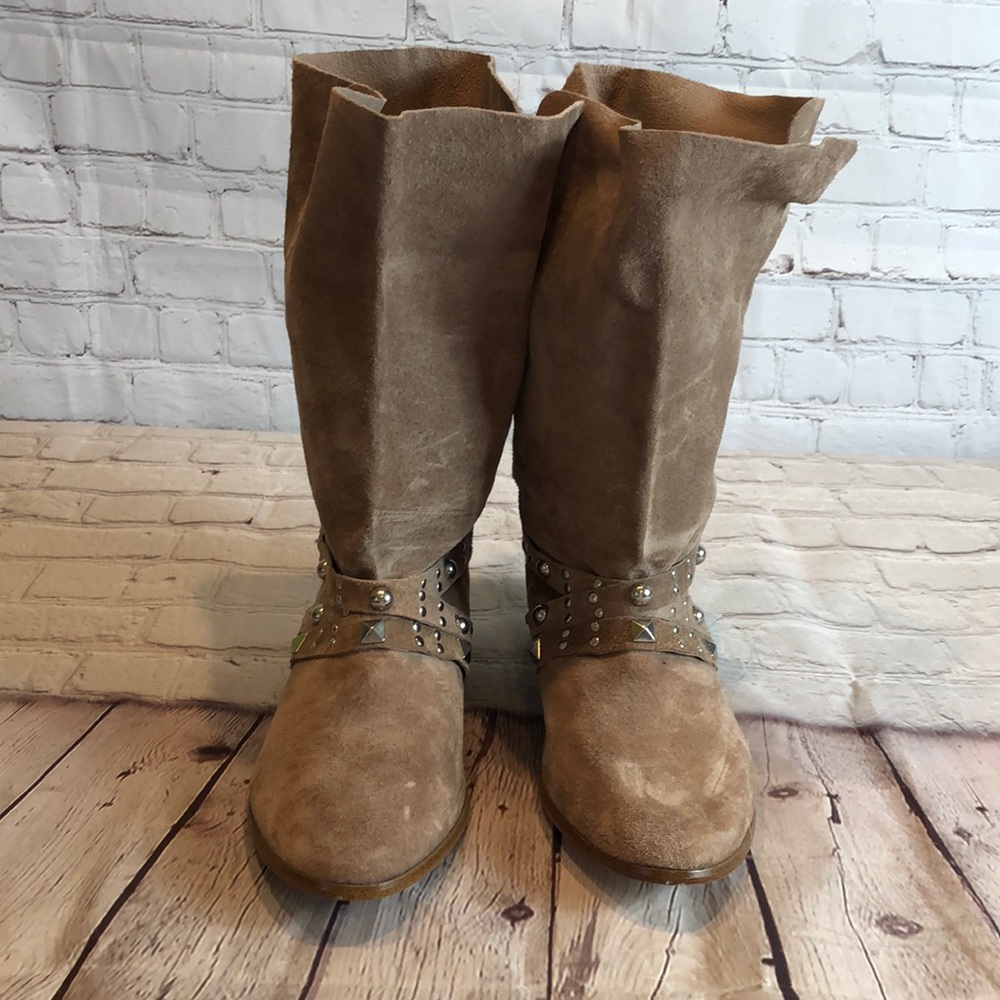 Decree Suede Brown Boots w/ Stud Trim Accent Size 9